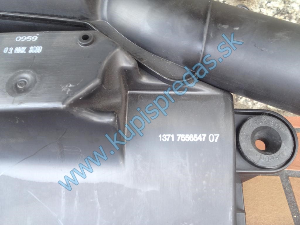 Obal vzduchového filtra BMW 5 E60 E61 BMW 1 E82 E88 BMW 3 E90 E91 E92 E93